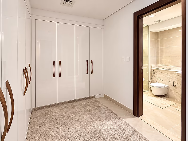 Luxury Fully Furnished 1BHK | Full Sea View in Viva Bahriya - Photo 5