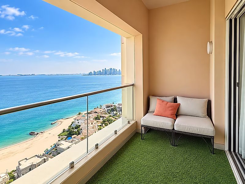 Luxury Fully Furnished 1BHK | Full Sea View in Viva Bahriya - Photo 6