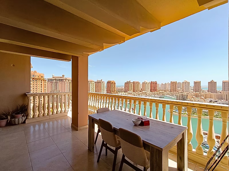 Luxurious 3BR+M Apartment with Modern Elegance - Photo 20