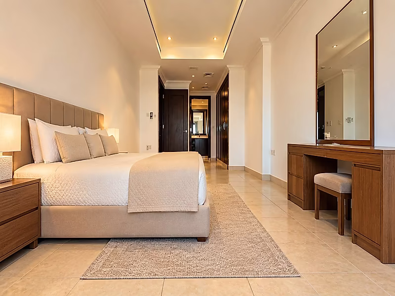 Sea View Retreat | Spacious 2BR + Maid | 213 SQM - Photo 4
