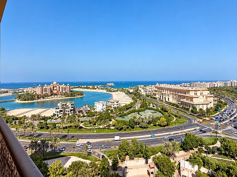 Sea View Retreat | Spacious 2BR + Maid | 213 SQM - Photo 10