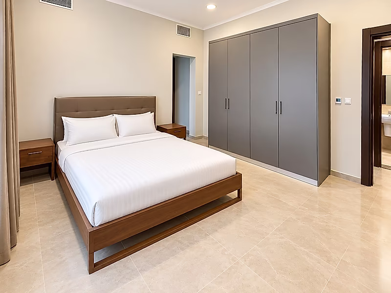 1 MONTH FREE | FULLY FURNISHED 1 BHK | ALL BILLS INCLUDED - Photo 3