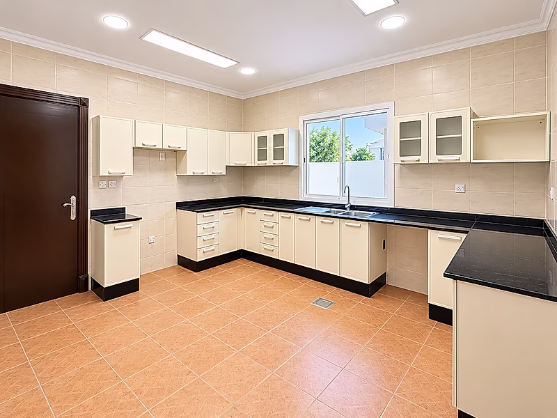 EXQUISITE 4BR VILLA WITH ELEGANT TOUCHES - Photo 7