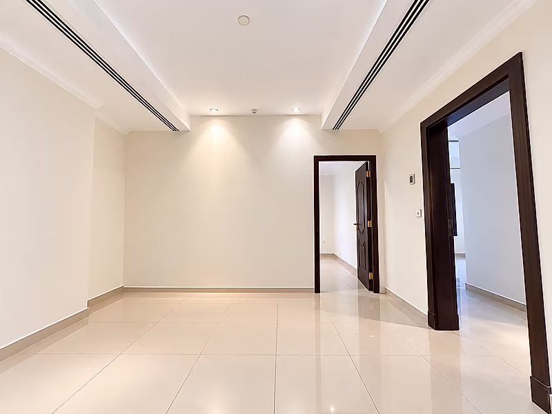 1BR Converted to 2BR Apartment in Porto Arabia, The Pearl – Qatar - Photo 5