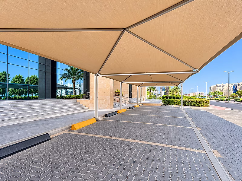 Ground-Floor Office with Direct Parking Access - Photo 10