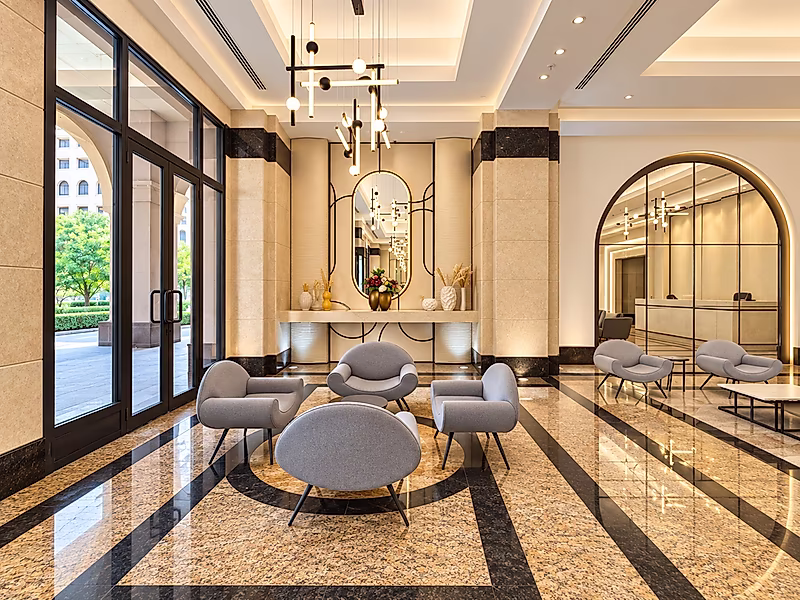 Exceptional Sea Views | Elegant 2BR + Maid - Photo 5