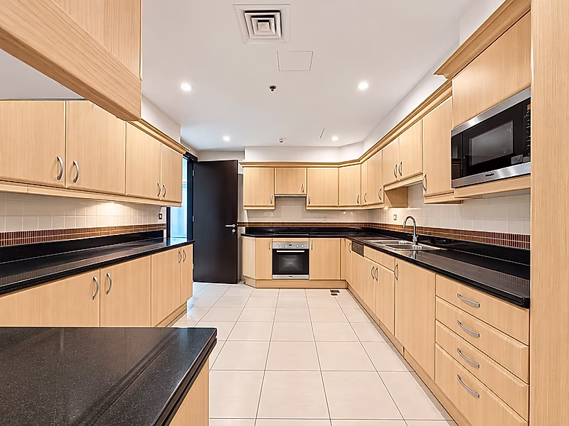 Exceptional Sea Views | Elegant 2BR + Maid - Photo 14