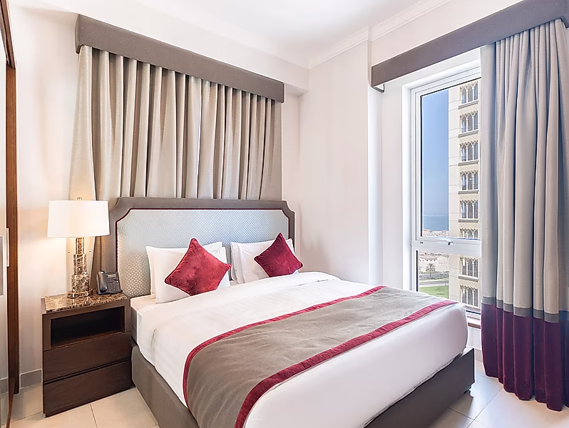 FURNISHED 1 BED | SEA VIEWS | BILLS INCLUDED | 1 MONTH FREE - Photo 5