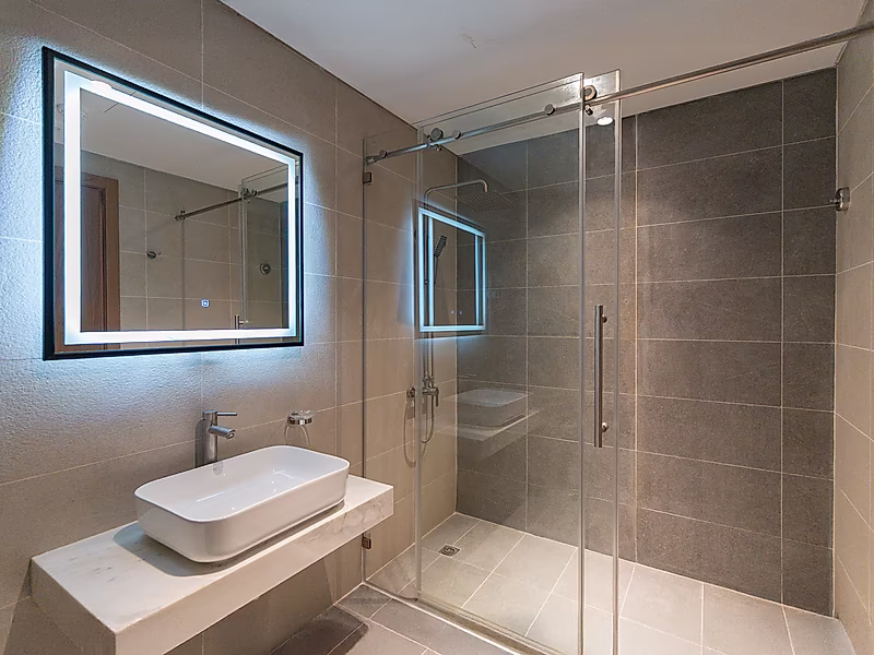 LUXURIOUS 2BR + MAID’S ROOM APARTMENT | BREATHTAKING SEA VIEWS - Photo 9
