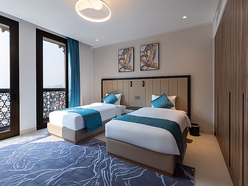 LUXURIOUS 2BR + MAID’S ROOM APARTMENT | BREATHTAKING SEA VIEWS - Photo 10
