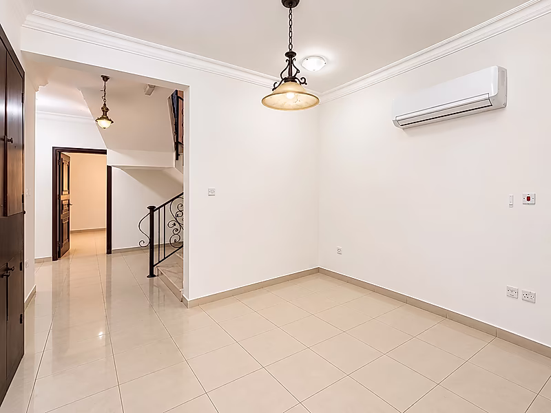 CONTEMPORARY 4BR VILLA WITH MAID’S ROOM - Photo 20