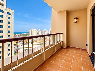 HOT DEAL IN PORTO ARABIA | HIGH-FLOOR 1-BEDROOM | ONLY QAR 1.33M - Photo 4