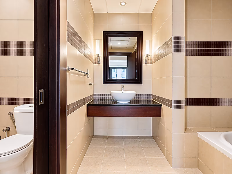 HOT DEAL IN PORTO ARABIA | HIGH-FLOOR 1-BEDROOM | ONLY QAR 1.33M - Photo 13