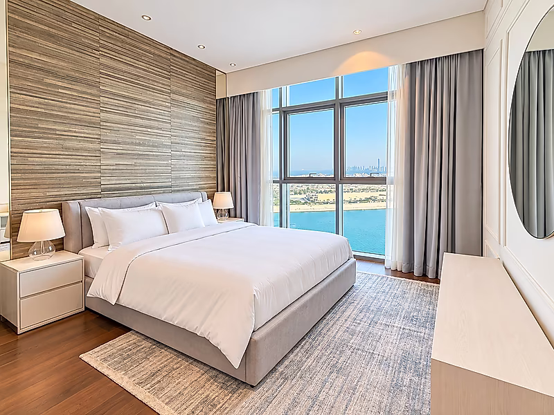 Ultra-Luxury Furnished 3BR+Maid’s Direct Sea Views - Photo 4
