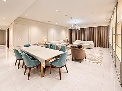 Ultra-Luxury 3BR+Maid’s | Panoramic Sea Views - Photo 2