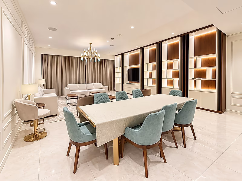Ultra-Luxury 3BR+Maid’s | Panoramic Sea Views - Photo 3