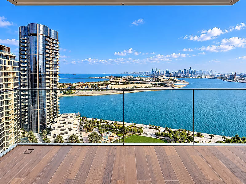 Ultra-Luxury 3BR+Maid’s | Panoramic Sea Views - Photo 1