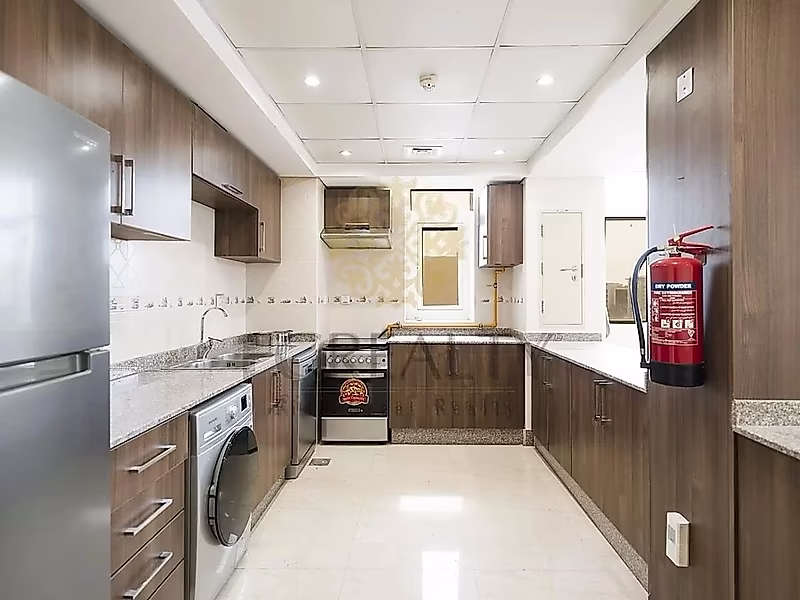 1 BR Rented Apartment For Sale in Fox hills - Great investment - Photo 2