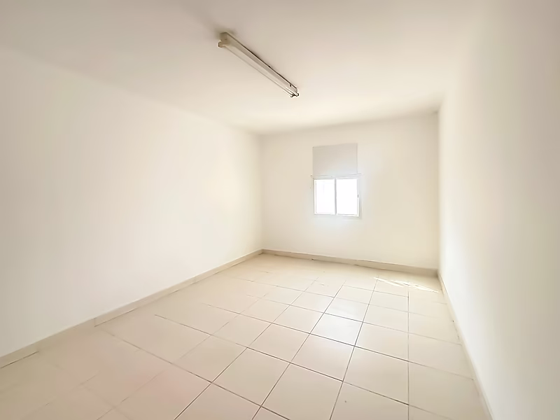 معسكر عمال واسع يحتوي على 57 غرفة للإيجار - Photo 2