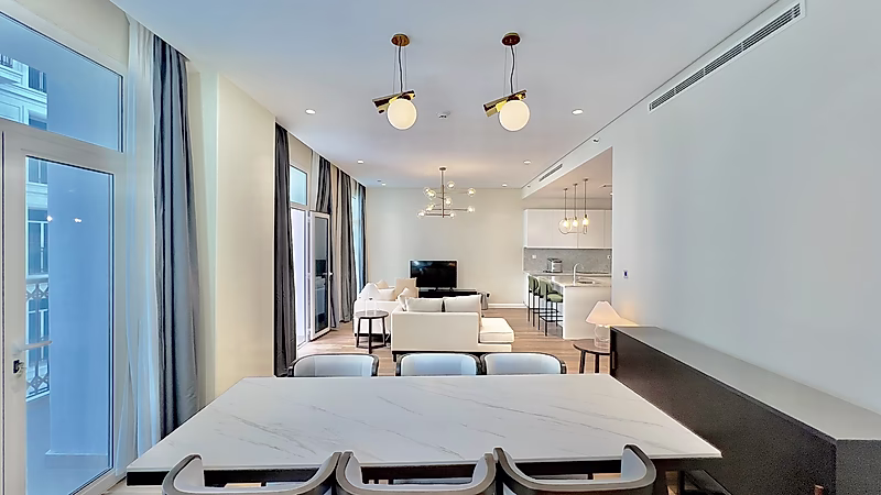 Elegant 2BR+ Maid's Apartment | Floresta Gardens | Bills Included - Photo 12
