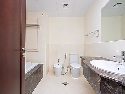 INVEST NOW! MODERN 1-BEDROOM APARTMENT | PORTO