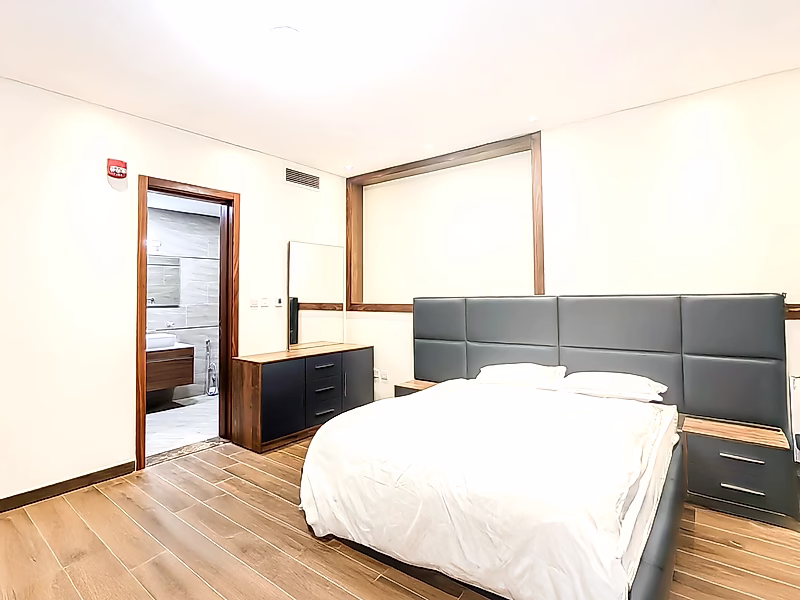 Fully Furnished 2 Bedrooms Apartment For Sale in Lusail - Photo 7