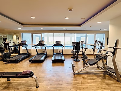 صمم منزل أحلامك - شقة 3 غرف نوم بإطلالة بحرية في مارينا لوسيل!