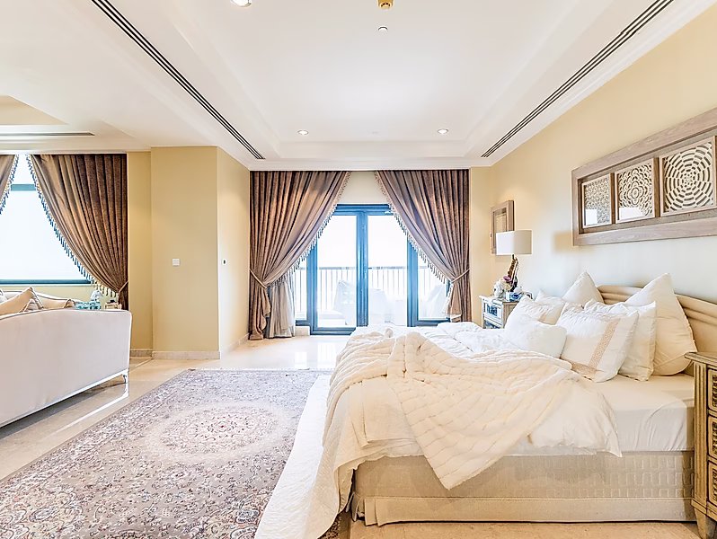 بنتهاوس فاخر | مفروش بالكامل | 5 غرف نوم + غرفة خادمة | إطلالات بانورامية على البحر - Photo 50