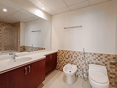 SPACIOUS 1-BEDROOM + OFFICE | PORTO ARABIA