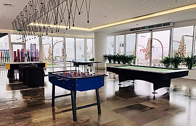 فيلا رائعة مكونة من 5 غرف نوم في منطقة أسباير زون | متضمنة شهرين مجانيين