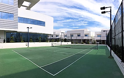 فيلا رائعة مكونة من 5 غرف نوم في منطقة أسباير زون | متضمنة شهرين مجانيين