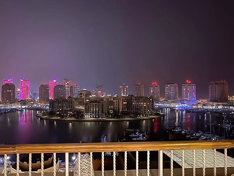 INVEST IN A FULLY FURNISHED MARINA VIEW 3 BEDROOMS - Photo 1