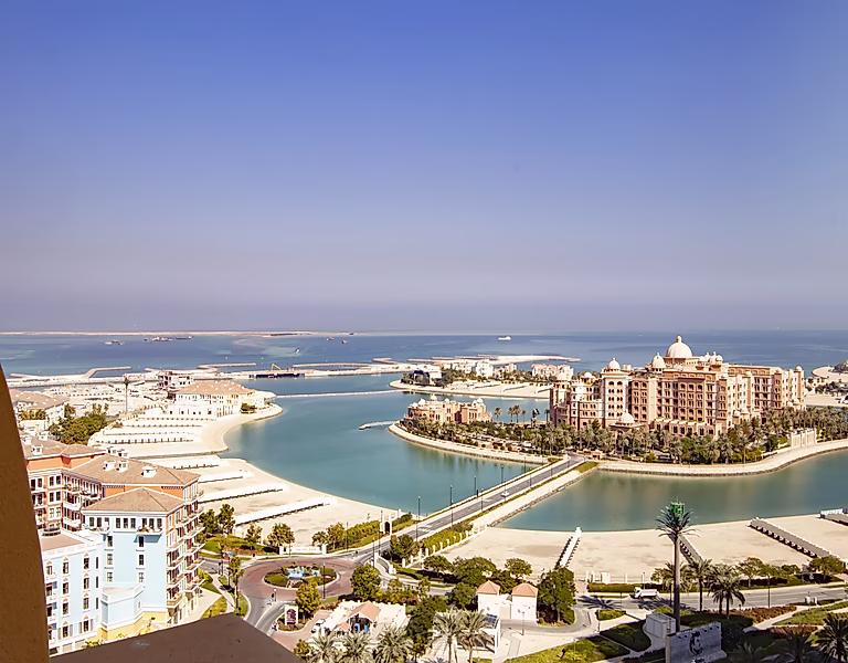 Mid-Floor | Semi-Furnished 1 Bedroom + Office | Porto Arabia - Photo 16