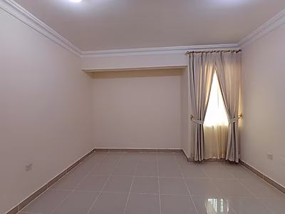 شقة أنيقة من غرفتين وحمامين للإيجار | منطقة المطار القديم