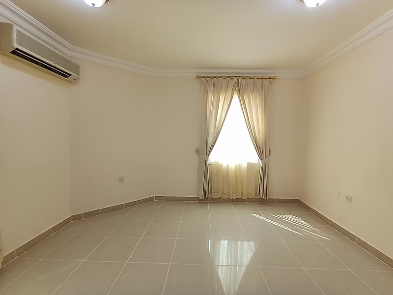 ELEGANT 2-BEDROOM APARTMENT  | OLD AIRPORT - Photo 6
