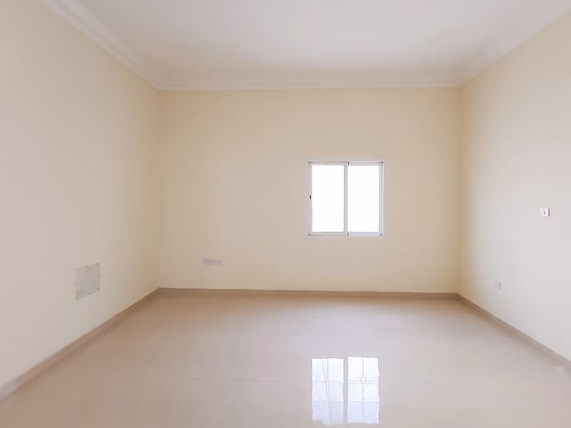 Huge Villa 8+maid+Majlis in Umm Qarn. - Photo 17