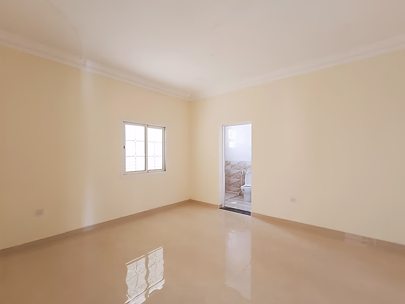 Huge Villa 8+maid+Majlis in Umm Qarn. - Photo 21