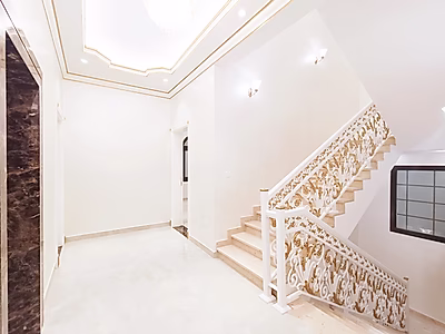 فيلا فاخرة بالهلال | شهر مجاني | غير مفروشة