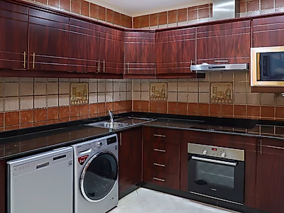 شقة مفروشة بغرفة نوم واحدة | فريج بن محمود