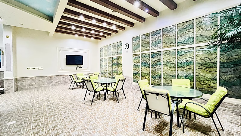 شرفة كبيرة | بنتهاوس مفروش غرفتين نوم | السد - Photo 4