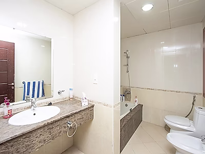 Exclusive 1BR Marina View | Luxurious Touch