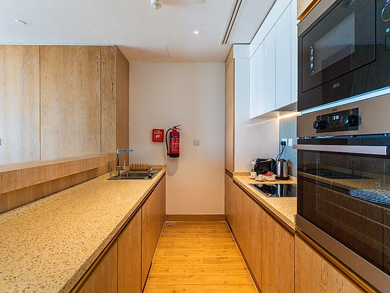 2 WEEKS FREE! | SERVICED  1 BEDROOM | ALL BILLS INCLUDED - Photo 6