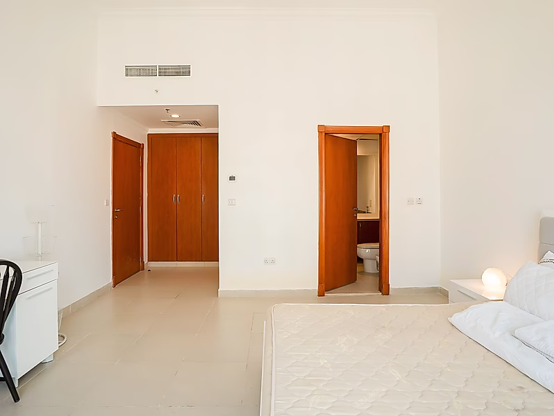 INVEST NOW! | FURNISHED 1BR | TITLE DEED - Photo 8