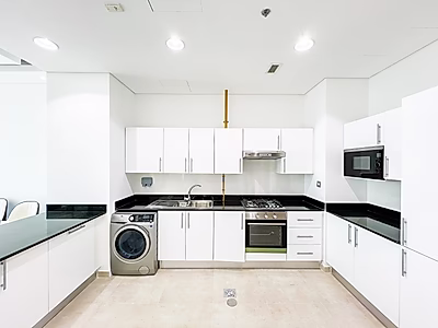 شقة فاخرة جديدة مكونة من غرفتي نوم للإيجار في مارينا لوسيل