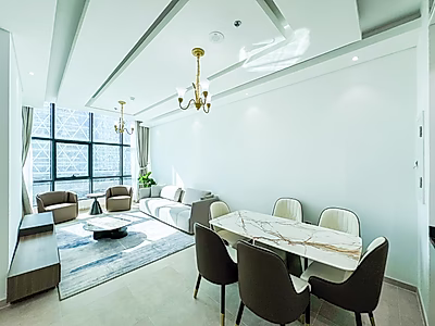 شقة فاخرة جديدة مكونة من غرفتي نوم للإيجار في مارينا لوسيل