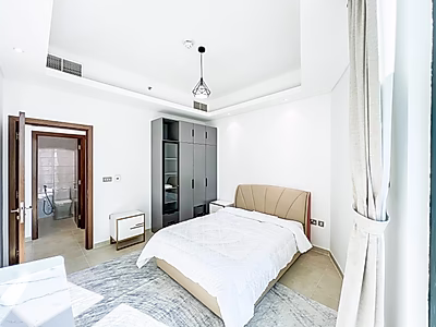 شقة فاخرة جديدة مكونة من غرفتي نوم للإيجار في مارينا لوسيل