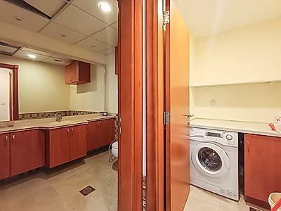 SPACIOUS 1 BEDROOM WITH SEA VIEW IN PORTO ARABIA