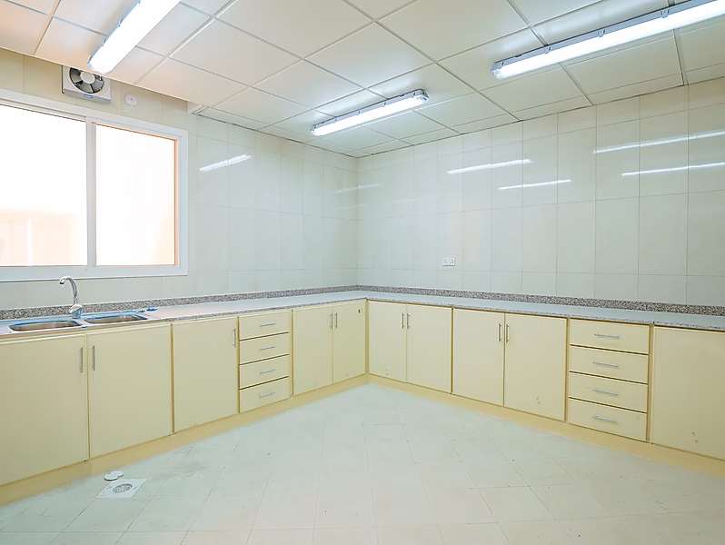 مستودع للإيجار | بركة العوامر - Photo 38