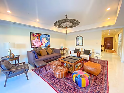 تاون هاوس واسع للبيع | لؤلؤة