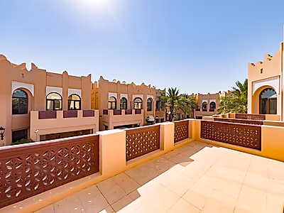 عرض الإيجار الرئيسي: فيلا مذهلة من 5 غرف نوم في Westbay Lagoon في انتظارك